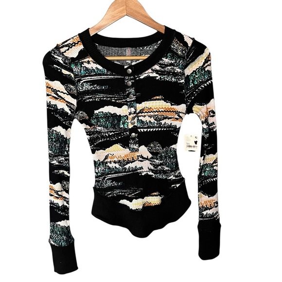 NWT Free People x Movement Rally Rib Henley Top Black Diamond Combo - Picture 4 of 12